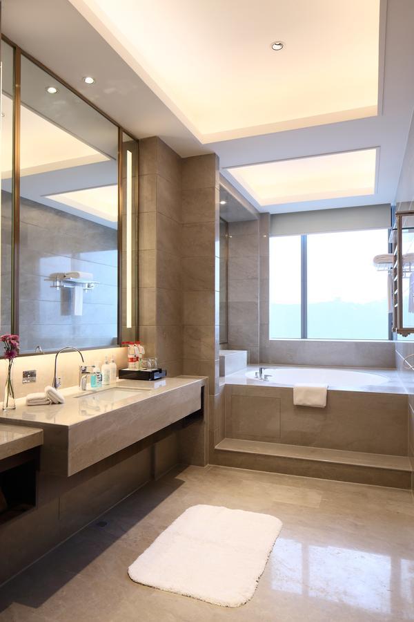 Jinan Luxury Blue Horizon Hotel Exterior foto
